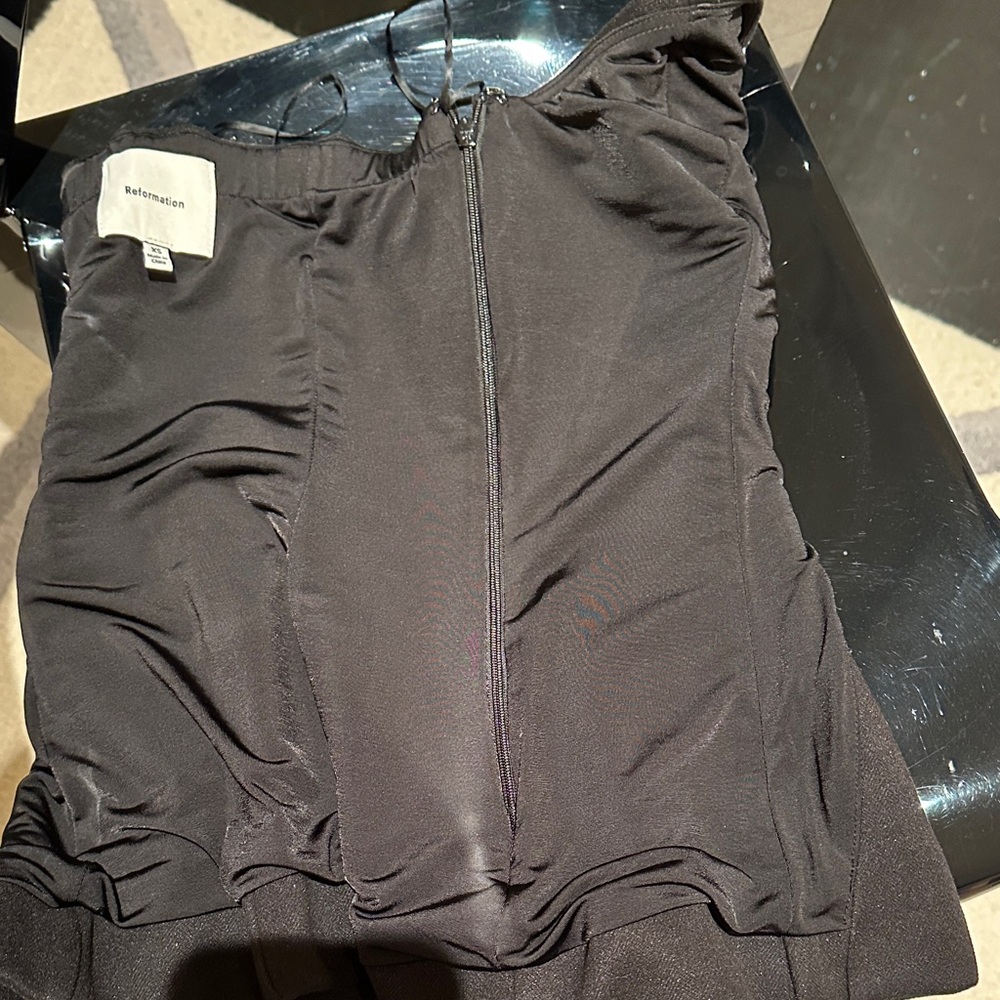 Reformation Black Strapless Top - Picture 7 of 8
